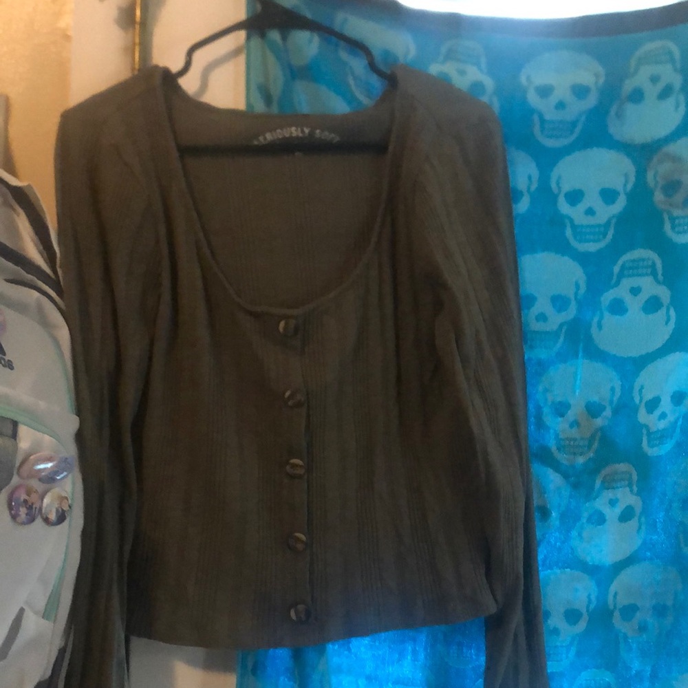 NWOT Aeropostale olive long sleeve crop top, XXL.